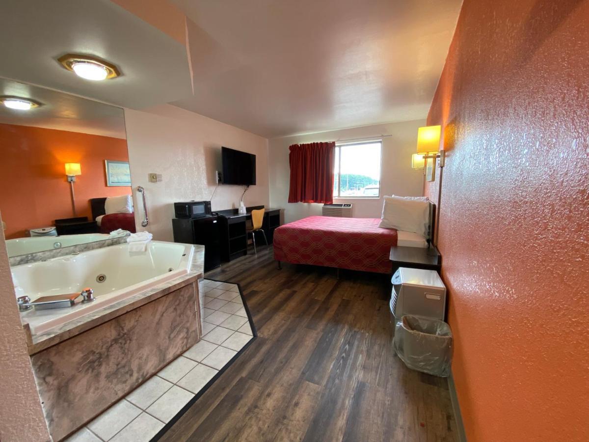 Reliance Inn Wausau Eksteriør billede